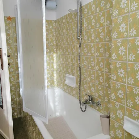 Casapiergiulia - - Di -parcheggio - Wifi Διαμέρισμα Canzo