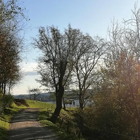 Casapiergiulia - - Di -parcheggio - Wifi Apartamento Canzo